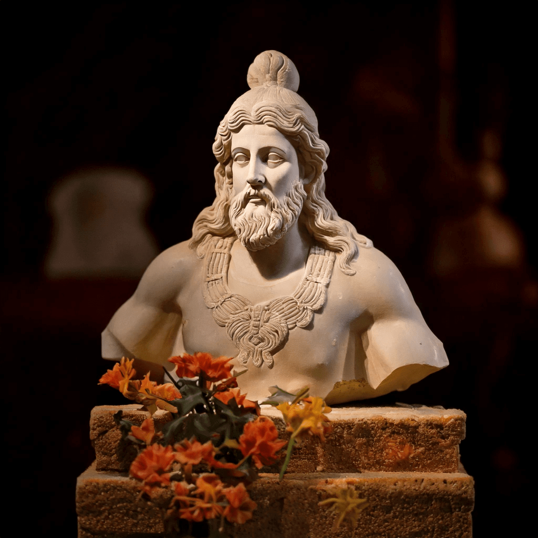 Poly-resin decorative bust sculpture showing detailed craftsmanship—ideal for gold and silver-plated home décor idols.