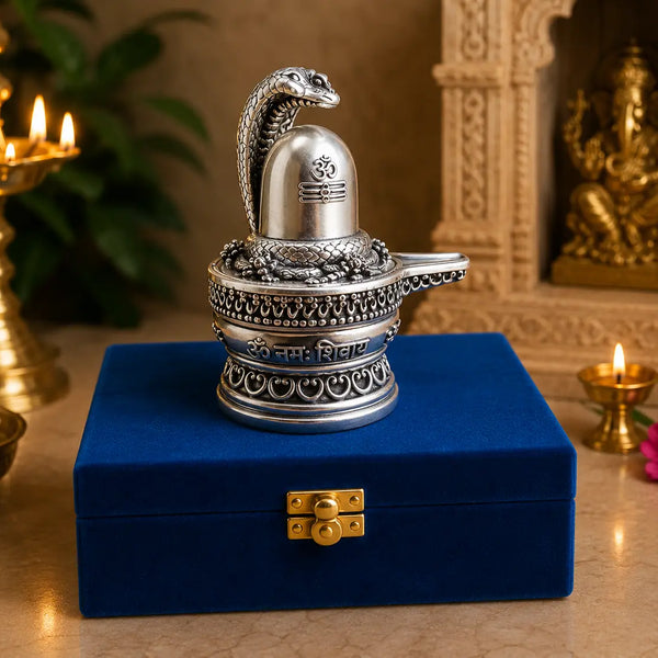 Privé: 15 Gift-Ready Idols in a Velvet Box — Which One Fits Your Occasion?