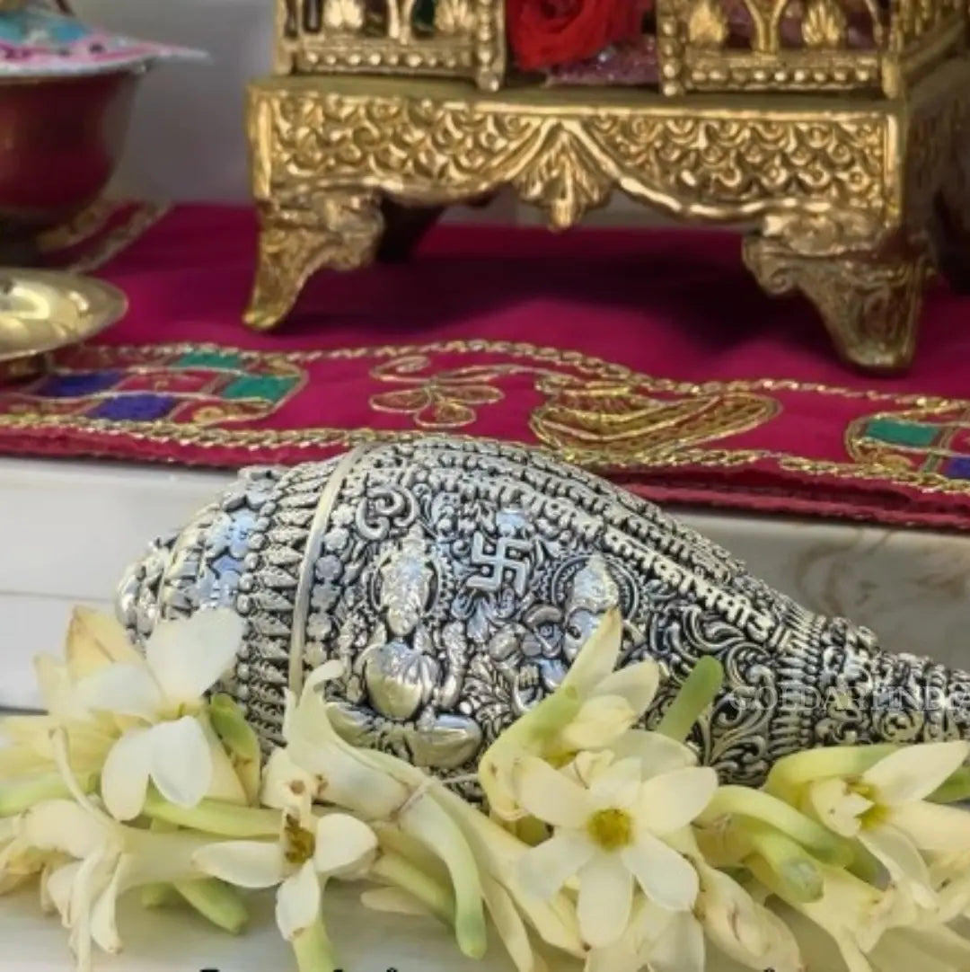 Silver Plated Lakshmi Ganesh Shankh with Sacred Yantra & Shubh Labh Engraving | Premium Velvet Gift Box