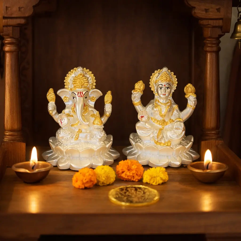 Silver-Plated Laxmi Ganesh Idol with Golden Detailing & Coin – 2.8 Inch
