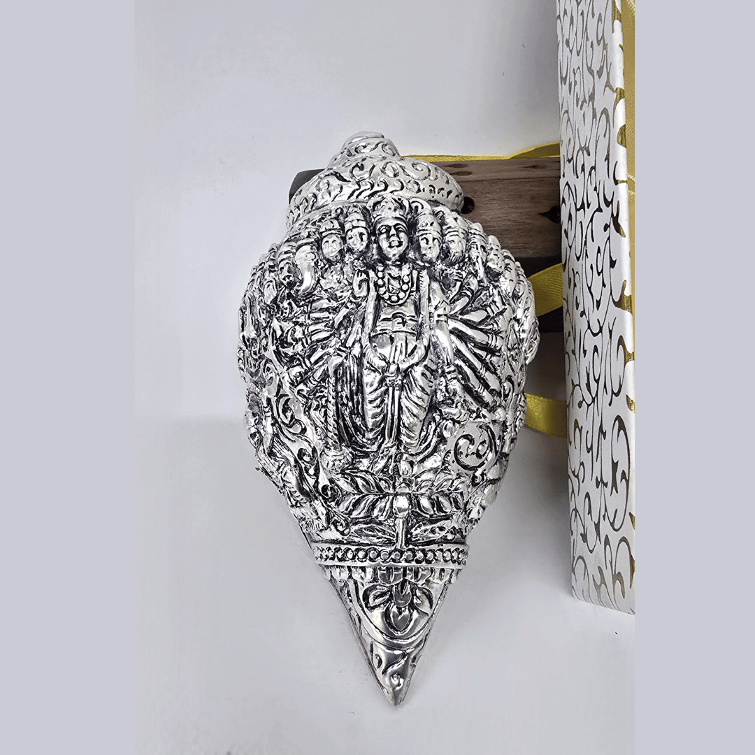 Premium divine conch shank for pooja and gifting
