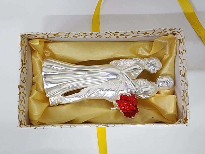 Silver-plated romantic couple figurine with a matte finish, holding A Red rose bouquet. with box
