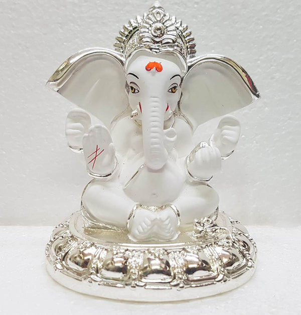 LORD GANESHA : Silver Plated Big ear Ganesh Idol For Car Dashboard | Ganpati Idol For Home Decor