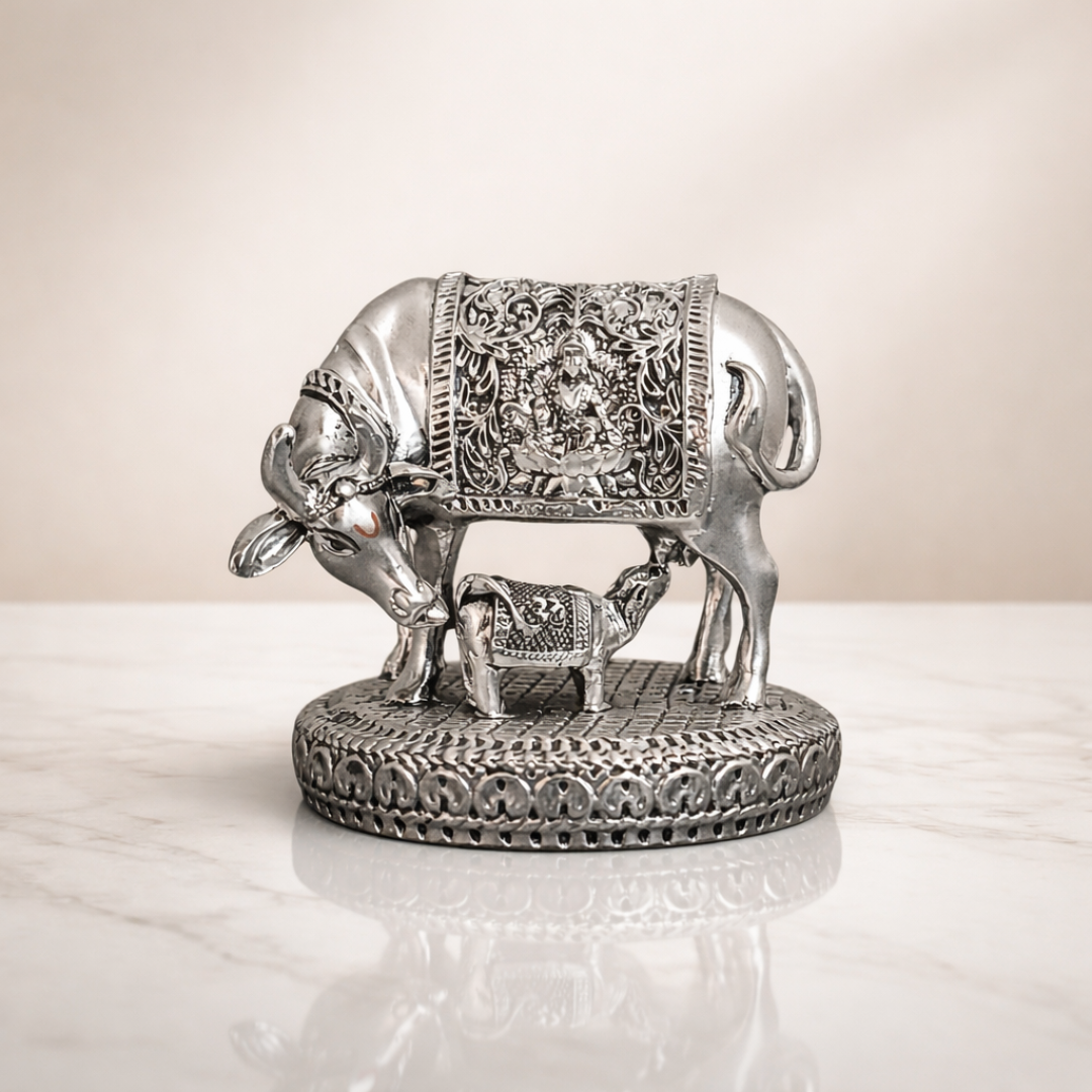 Kamdhenu Cow & Calf Idol – Antique Silver Plated Finish (2.5 × 2.5 Inch)