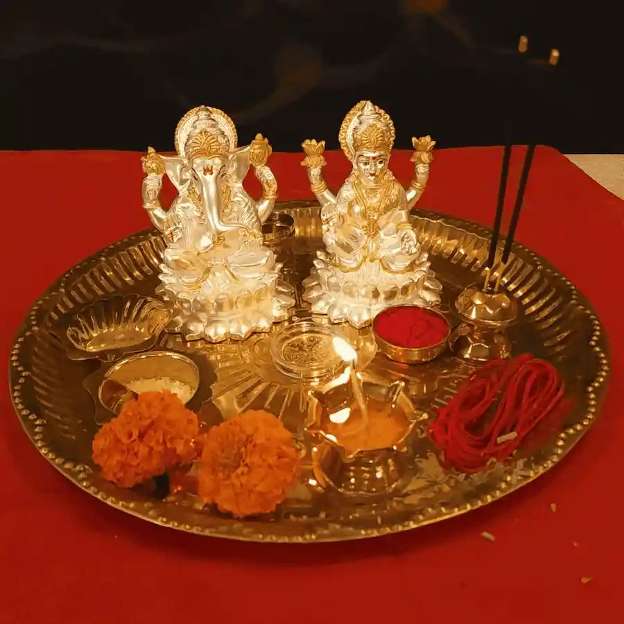 Kamal Laxmi Ganesh Silver Matte Idol for Home Decor with Gold Plated Coin 4.1