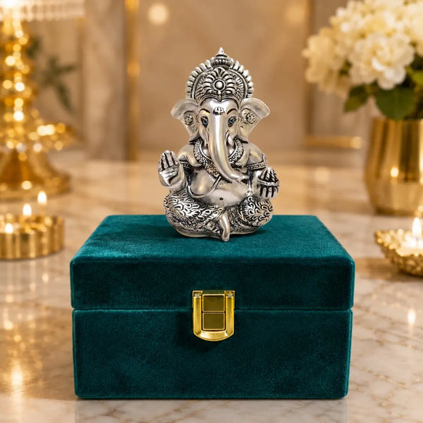 Gold Art India Ganesha Idol – Silver Plated Antique Matte Finish Ganpati Murti with Premium Velvet Gift Box | Home Temple, Office Desk, Car Dashboard & Spiritual Gifting (3.5 Inch)