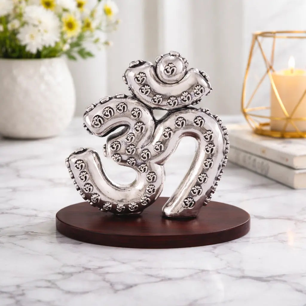 #color_silver Antique