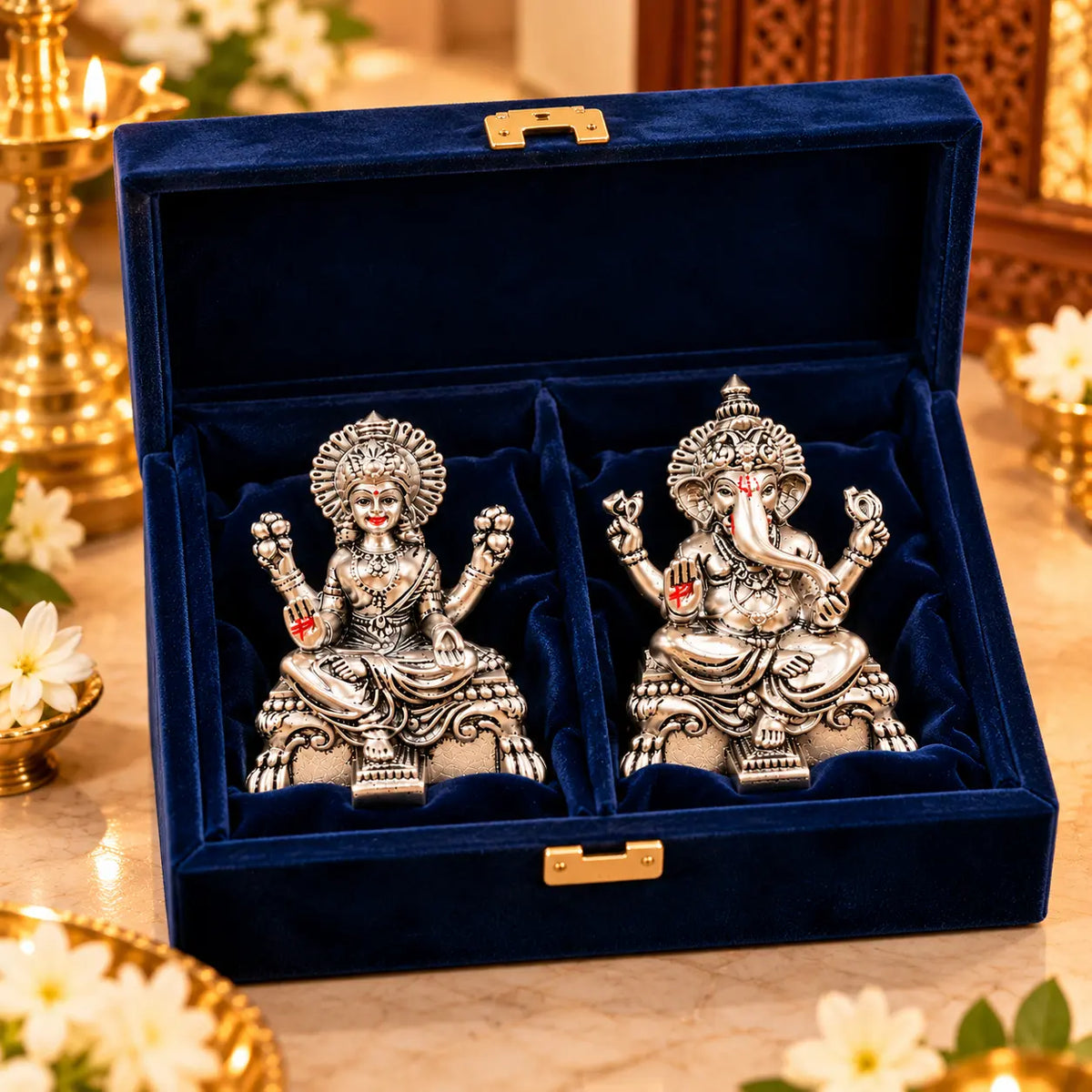 Gold Art India Peeth Lakshmi Ganesha Idol Set with Premium Velvet Gift Box | Silver Antique Matte Laxmi Ganesh Murti for Home Temple, Office Desk, Diwali Puja & Spiritual Gifting (3.4 Inch)