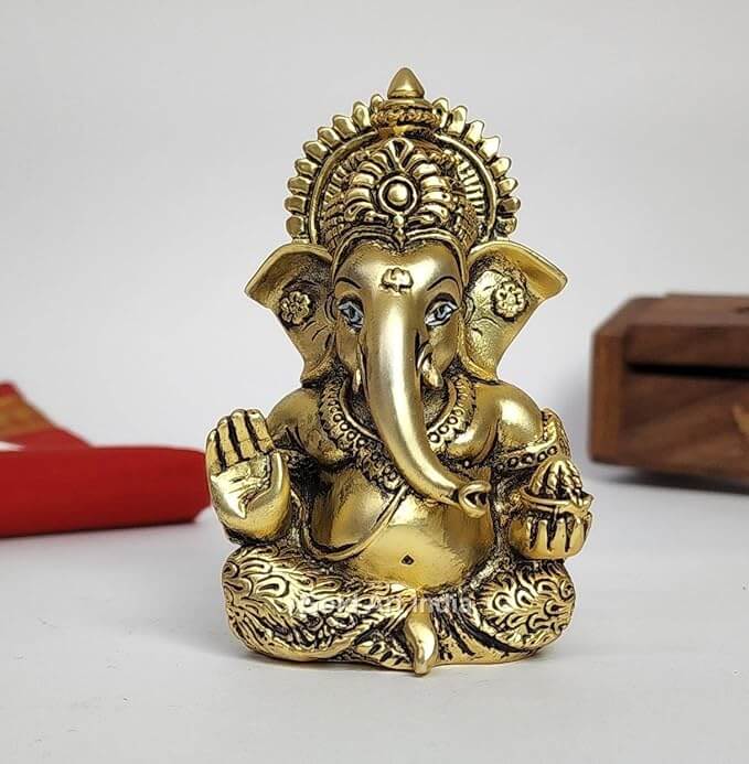ganesha idol holding modak Gold Plated Antique Matte look compact size